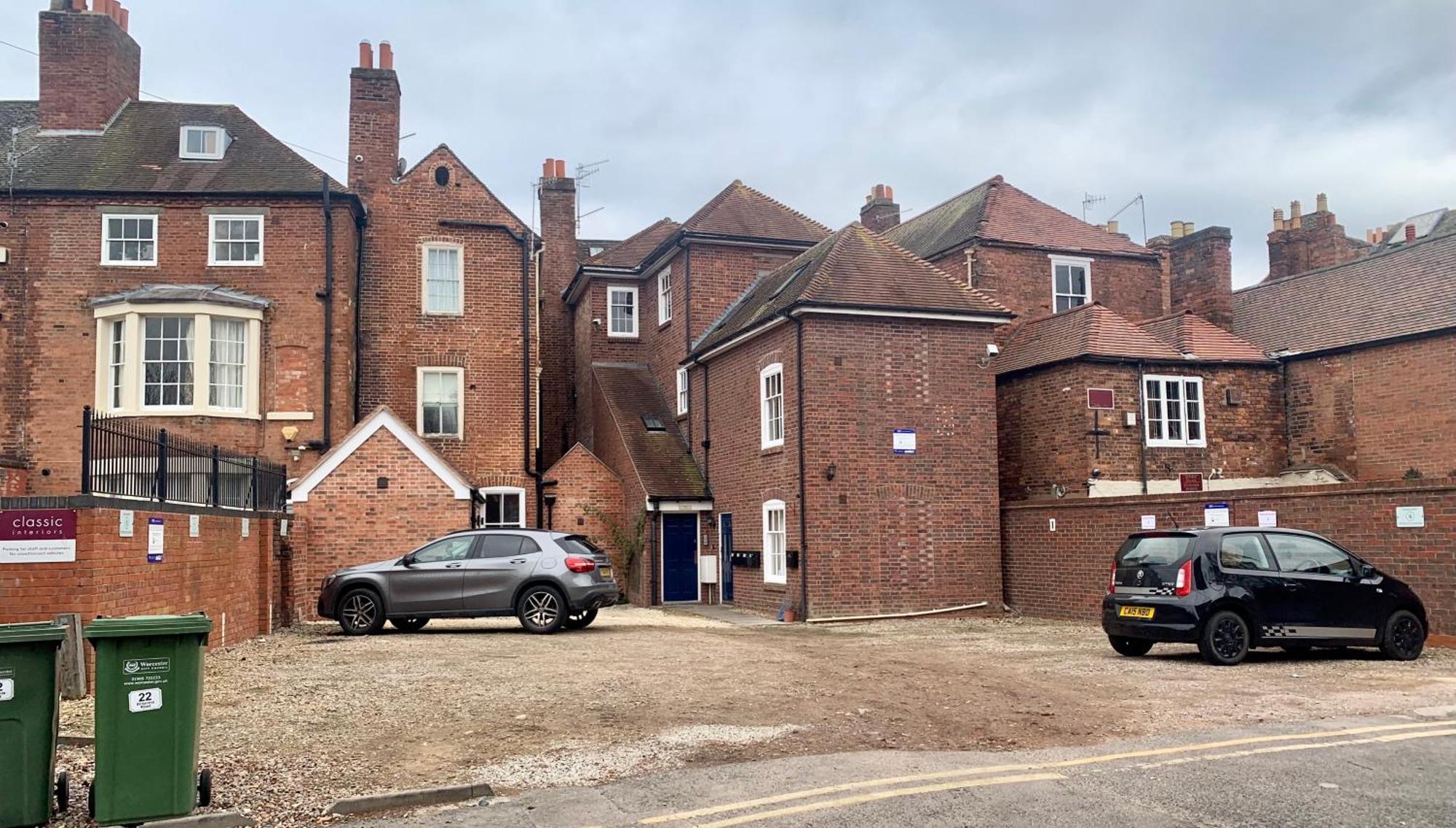 Upstairs At 33 - Self Check In Boutique Accommodation In Worcester Centre Exterior photo